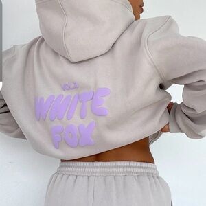 NWT white fox offstage hoodie cloud